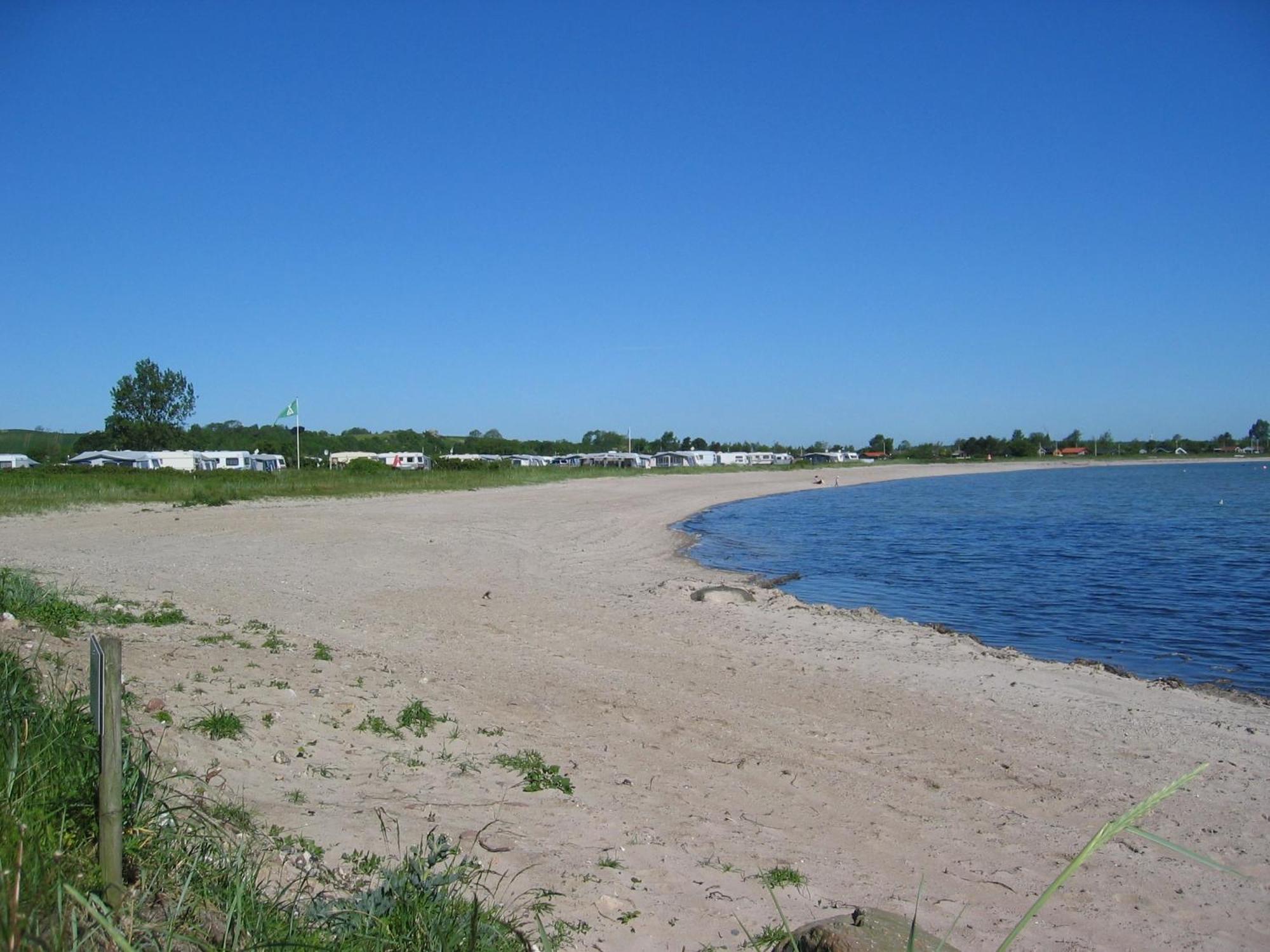 Vikaer Strand Camping & Cottages Diernæs Kültér fotó