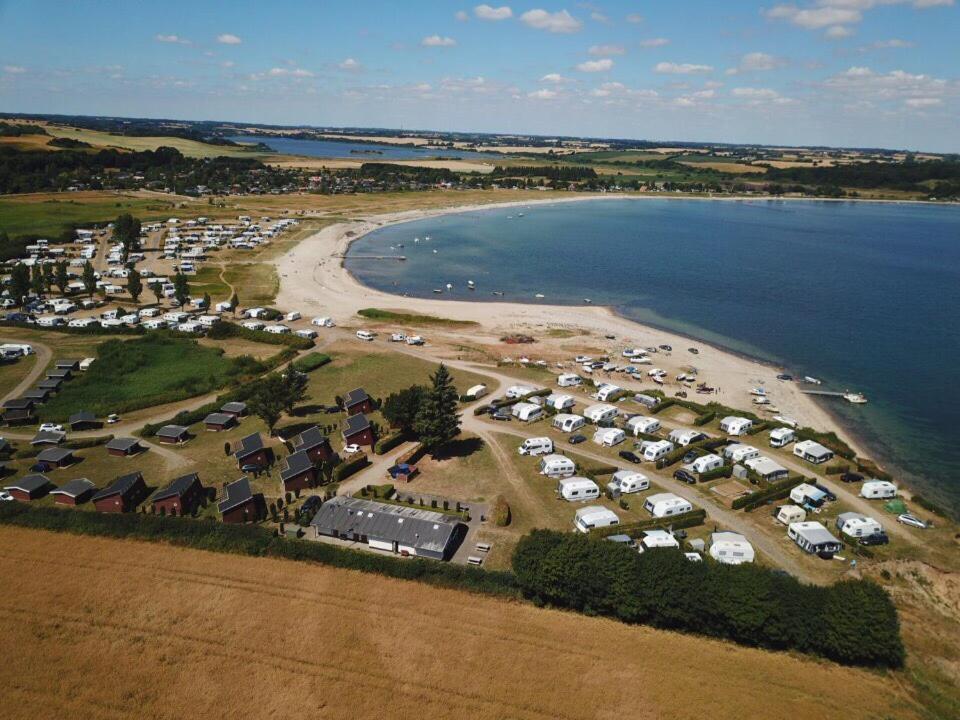 Vikaer Strand Camping & Cottages Diernæs Kültér fotó